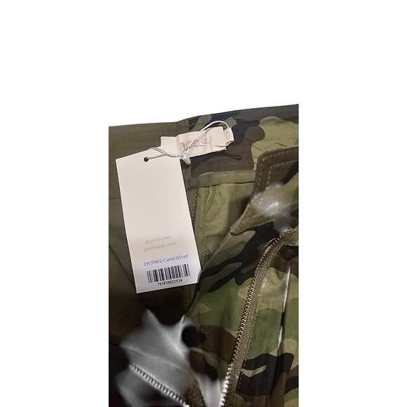 Split-style leg cargo type pants - Picture 6 of 8